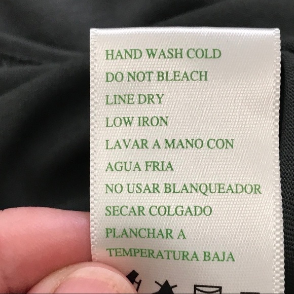 Green Tea Women’s Oversized V-Neck T-Shirt Modal Ruffle Hem Size Small - Picture 8 of 10